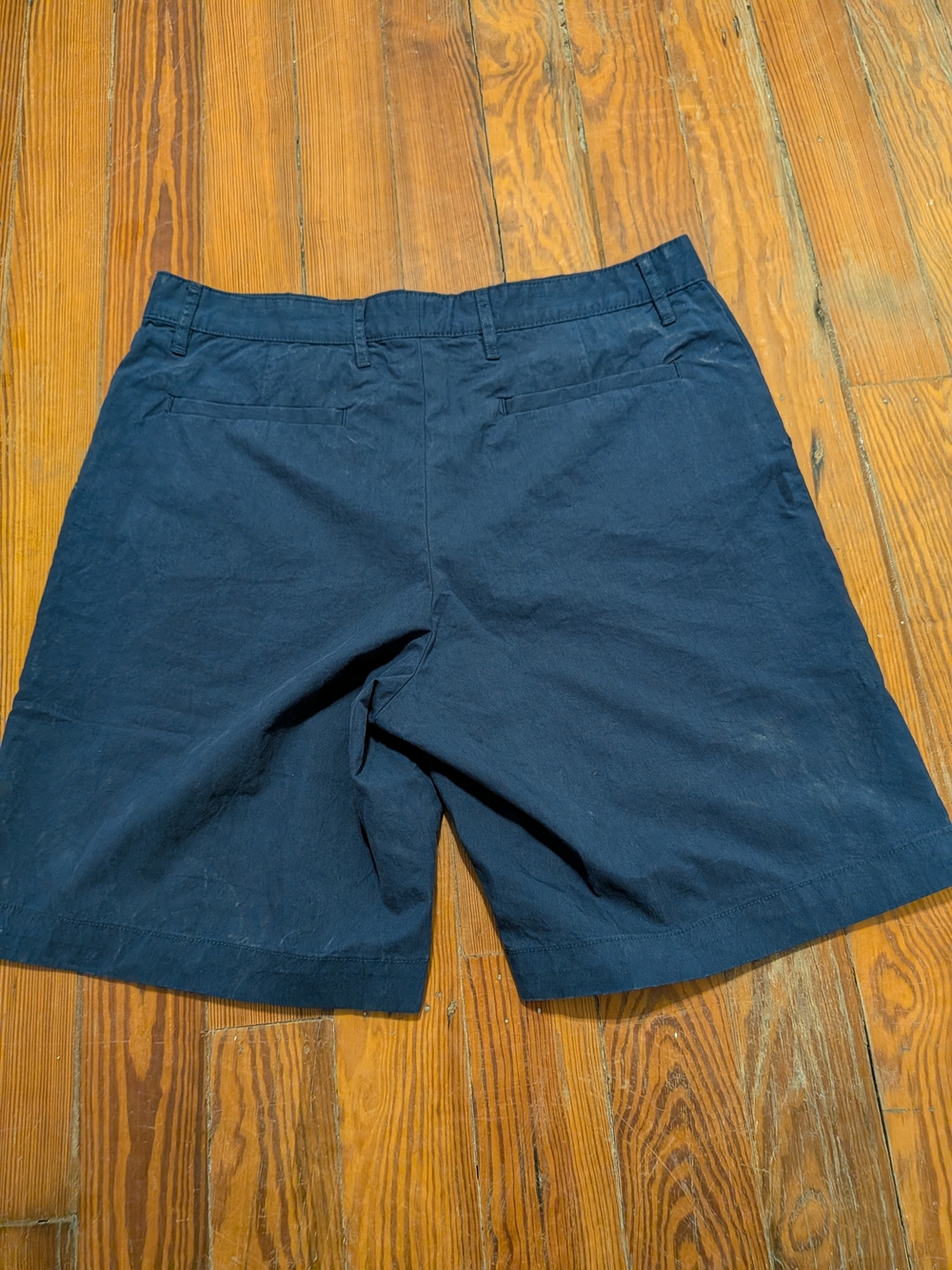 SS25 Louis Vuitton Men’s Dark Navy Denim Shorts with Leather LV Patch AUTHENTIC - Picture 2 of 8